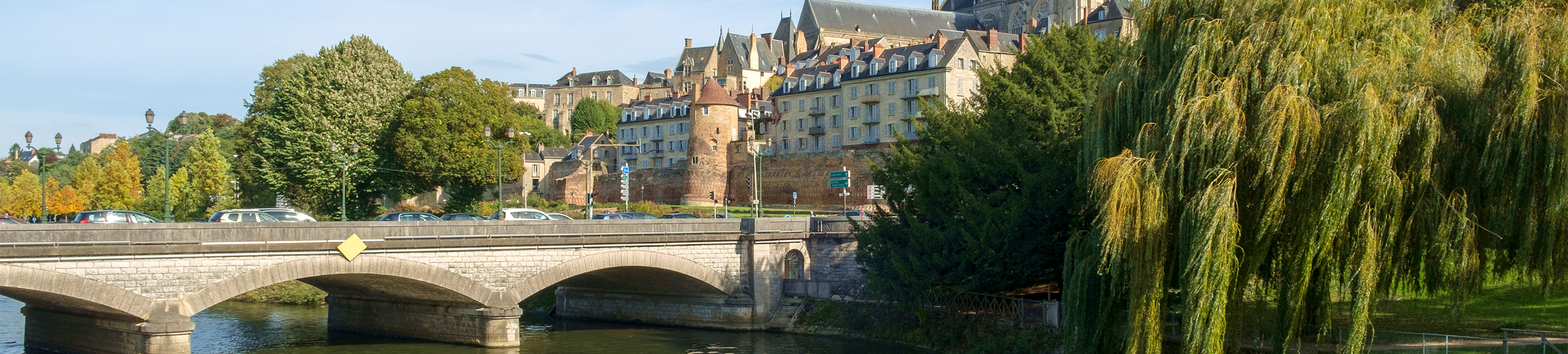 FP_Hub ville_Header_Desktop_Le Mans_2880x650.jpg