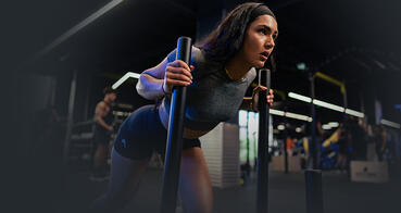 L'allenamento funzionale che combina forza, esercizi cardio e preparazione fisica per portare le tue performance a un nuovo livello.