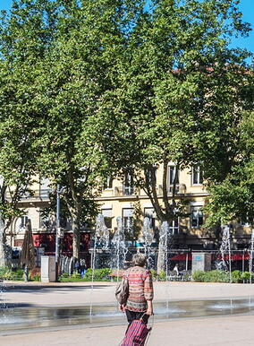 FP_Hub ville_Header_Desktop_Saint-Étienne_2880x650 (1).jpg