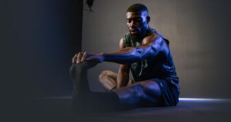 Fortalece tu abdomen y gana movilidad en un espacio tranquilo dedicado a los abdominales, los estiramientos y la recuperación.